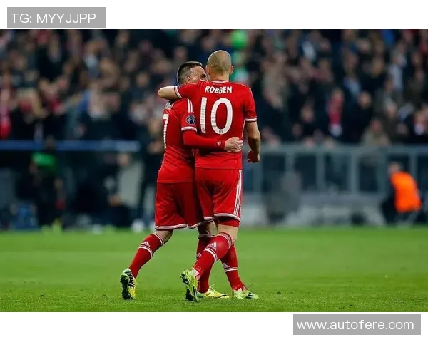 足球明星深情回忆教练恩情感悟激励人生的心声与感恩之情 足球明星深情回忆教练恩情感悟激励人生的心声与感恩之情